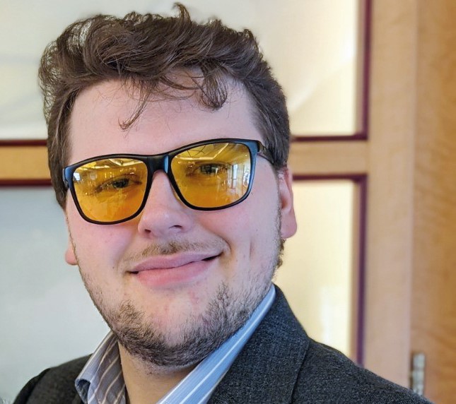 HireHop: Kundenserviceauf Deutsch