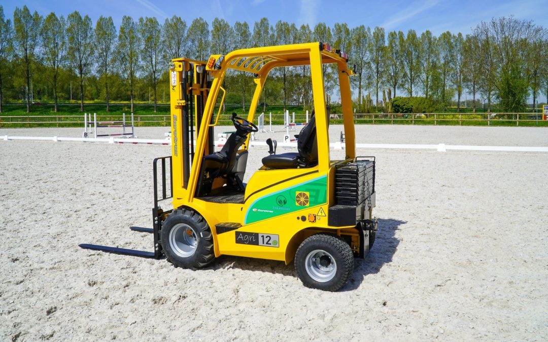 Neu: E-Stapler Ari 12E