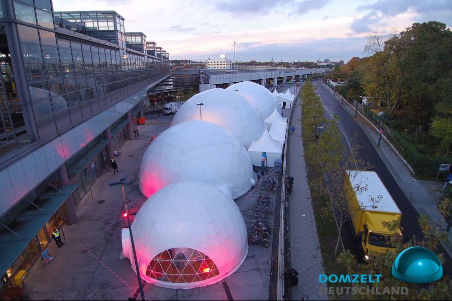 Domzelt steht zum Verkauf